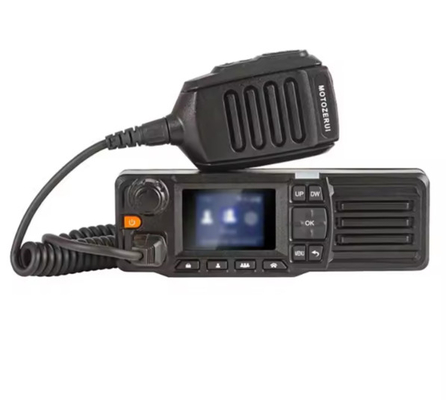 خرید D828 4G UHF VHF رادیو های دو طرفه با قدرت بالا برای وسایل نقلیه تجهیزات اینترکام ترمینال تلفن همراه دستی 4G LTE Poc ساخت آنلاین